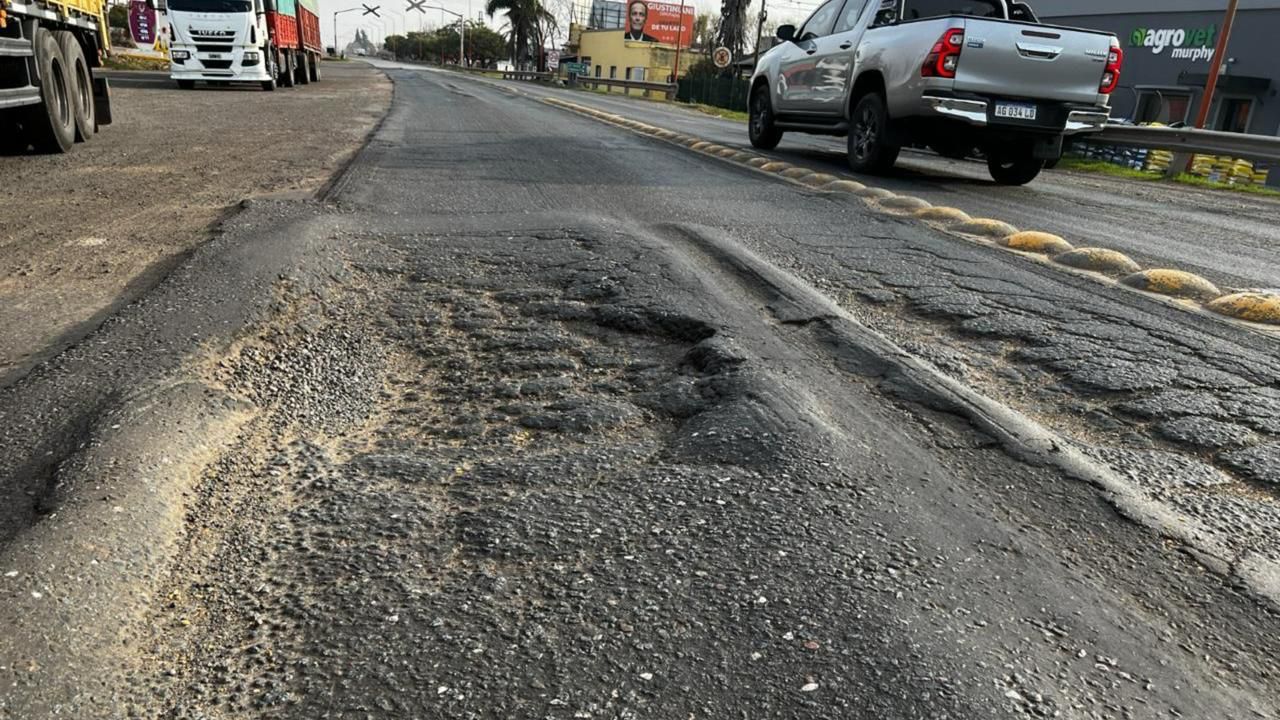 Funes queda aislada de los planes viales: el gobierno nacional descarta obras en la Ruta 9 y A012